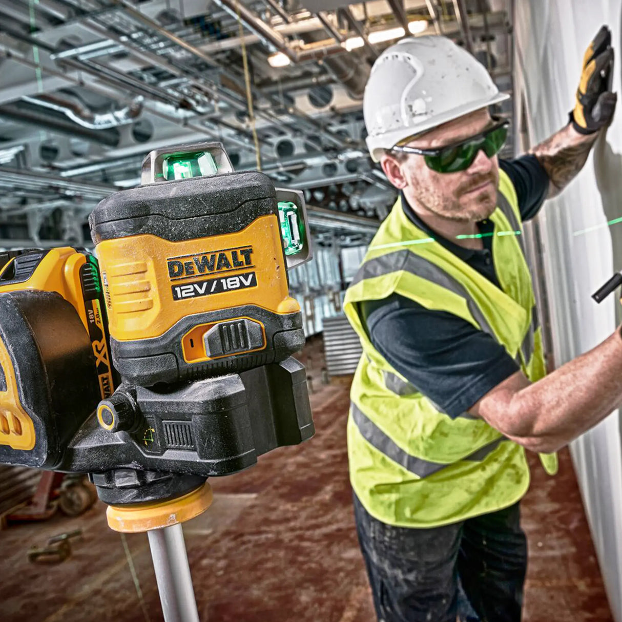 Livella Laser verde Dewalt DCE089D1G18-QW 12/18V 2Ah