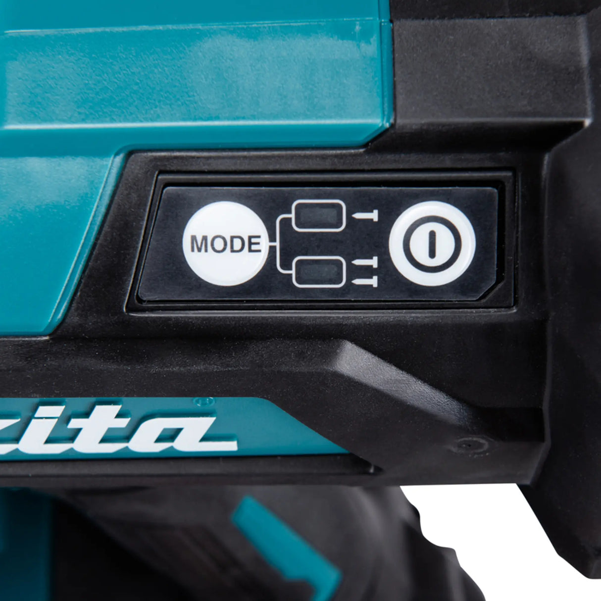 Chiodatrice pneumatica Makita DBN900ZK 18V