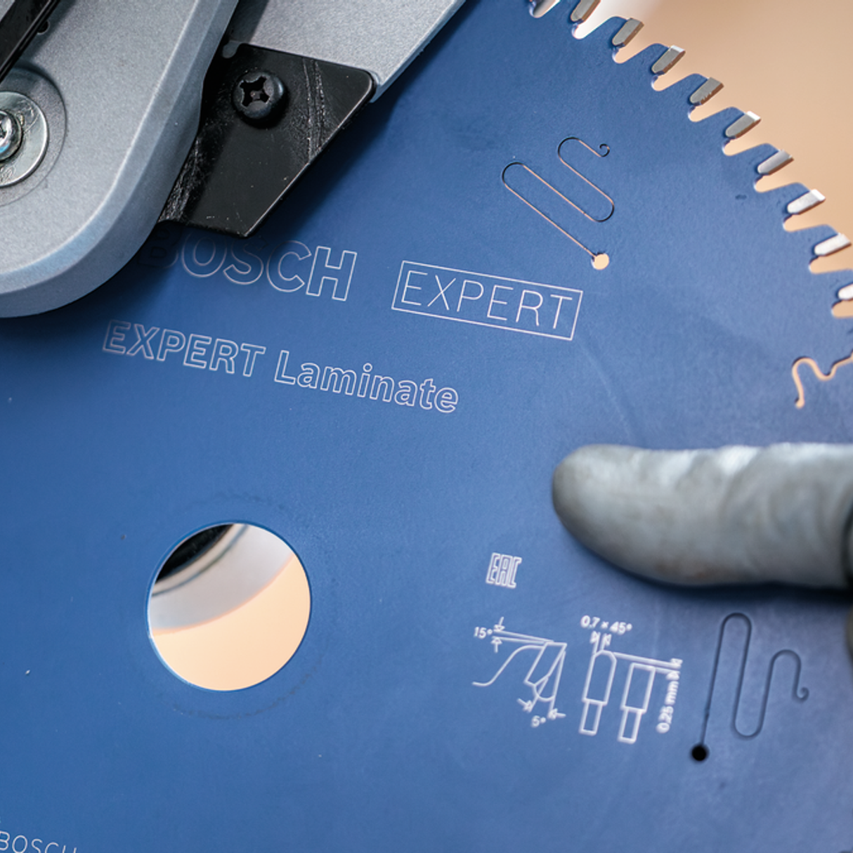 2608902213 - Circular Blade Bosch Expert Laminate for Laminate - Image 14