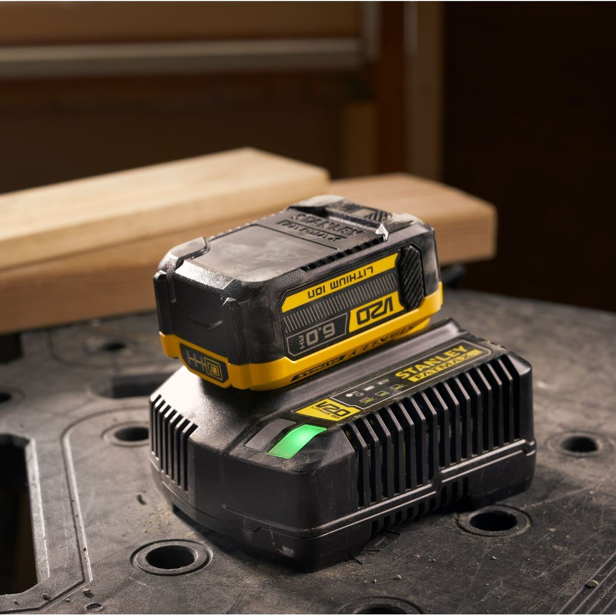 SFMCB206-XJ - Battery Stanley FatMax V20 18V 6Ah - Image 3