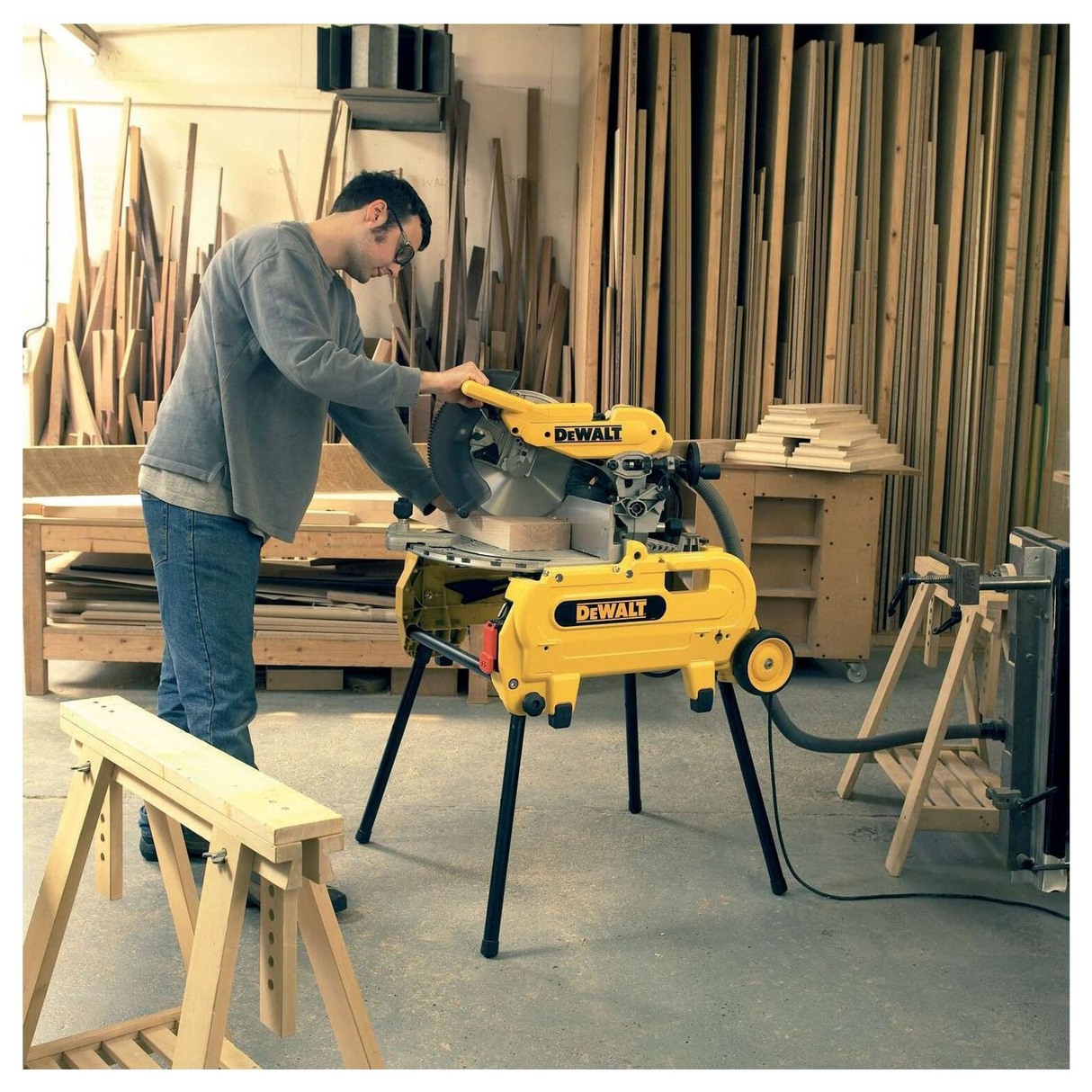 Sega Combinata Dewalt D27107-QS 305mm 2000W