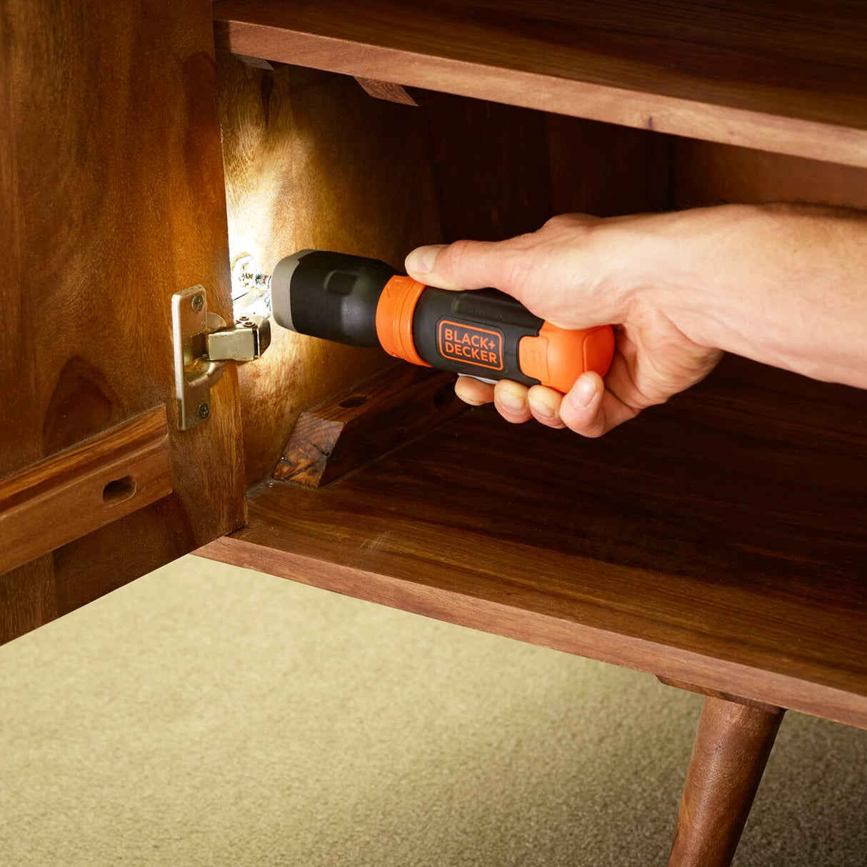 Svitavvita Black+Decker BCF601C-XJ