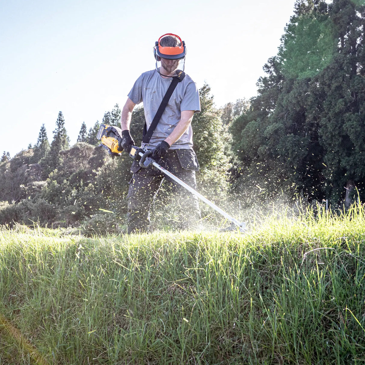 Decespugliatore Dewalt DCMST911N-XJ 54V