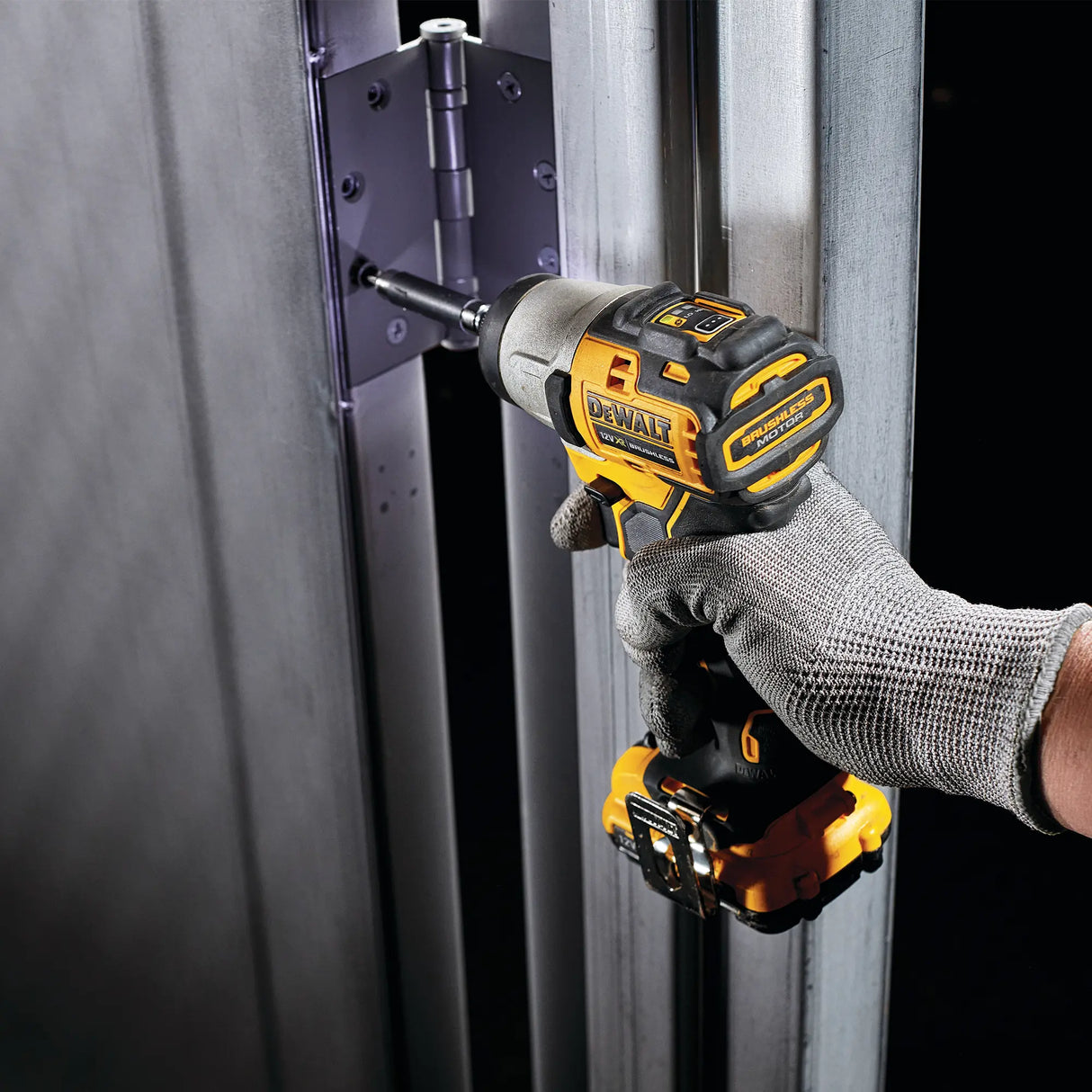 Avvitatore ad Impulsi Dewalt DCF801D2-QW 12V 2Ah