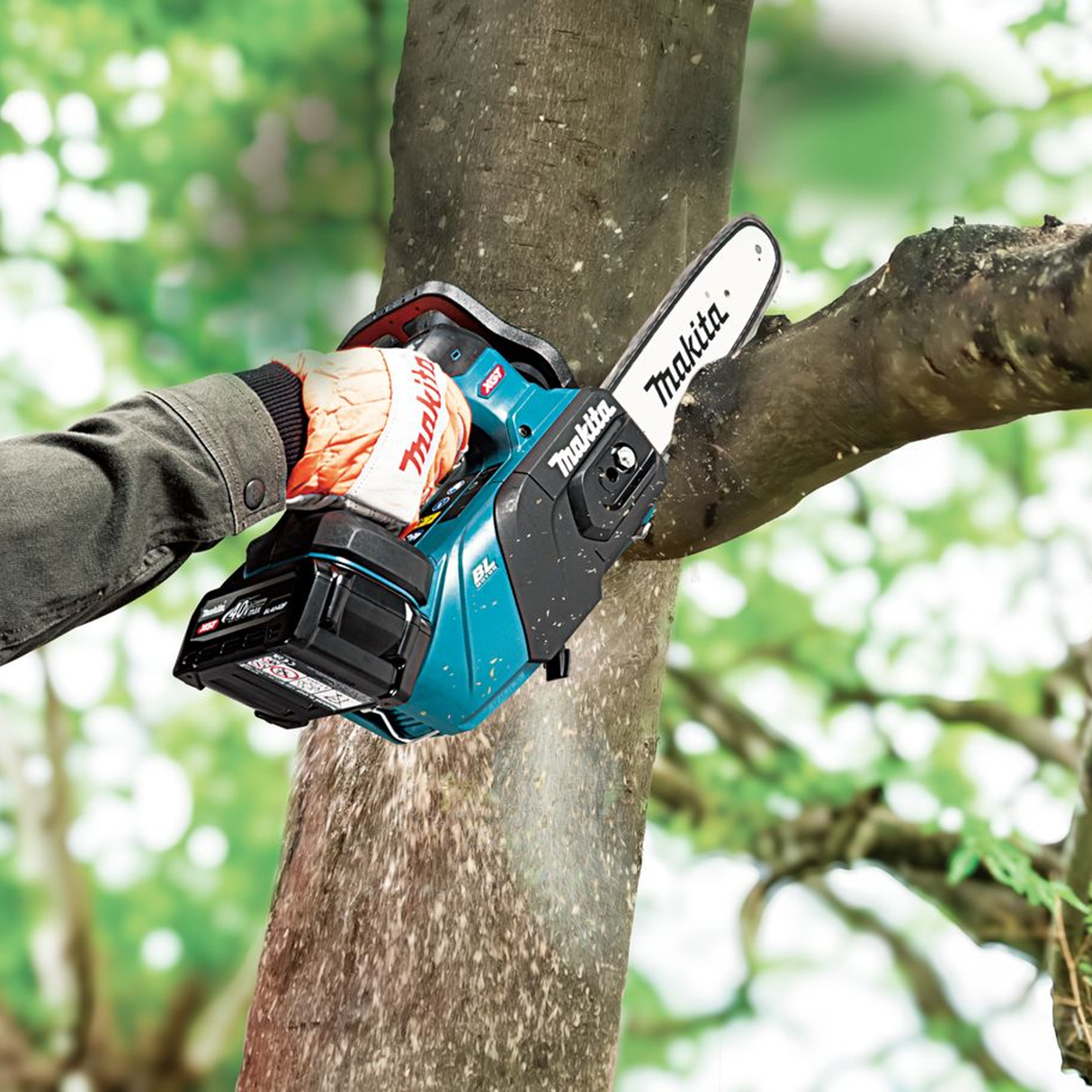 UC031GZ - Electric Chainsaw Makita UC031GZ 40V - Image 3