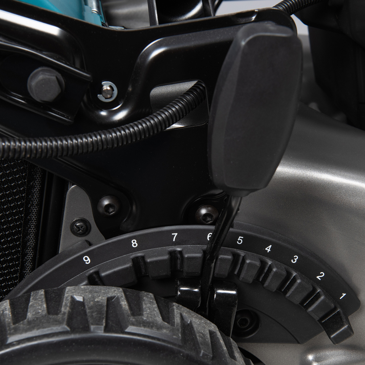 LM001GZ - Lawnmower Makita LM001GZ XGT 40V 480mm Self-Propelled - Image 11