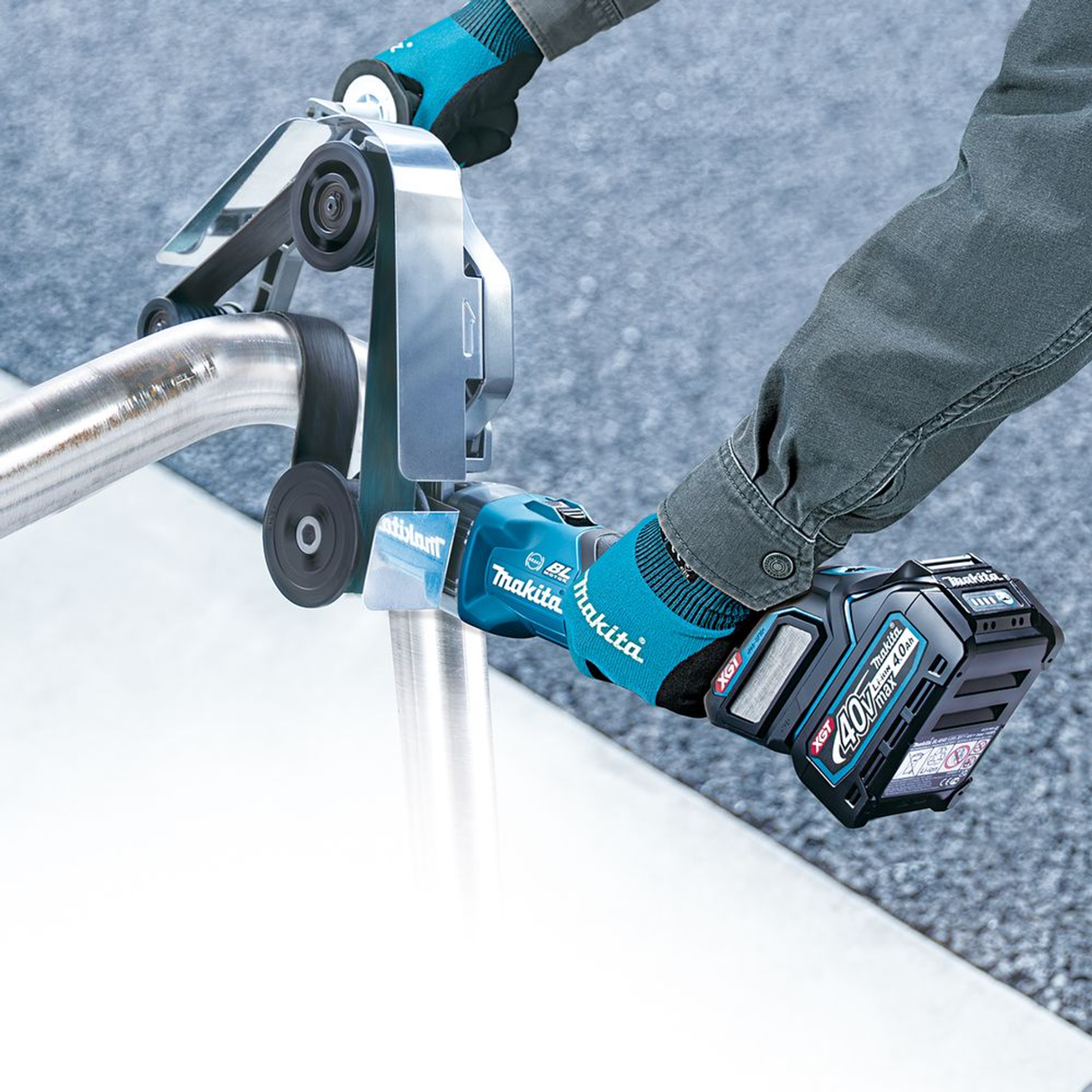 BS002GZ01 - Pipe Belt Sander Makita BS002GZ01 40V - Image 2