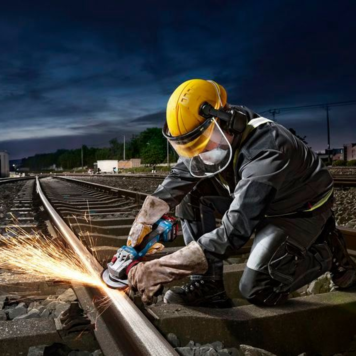 06019N4102 - Smerigliatrice Bosch GWS 18V-11 PRO 18V - Immagine 22