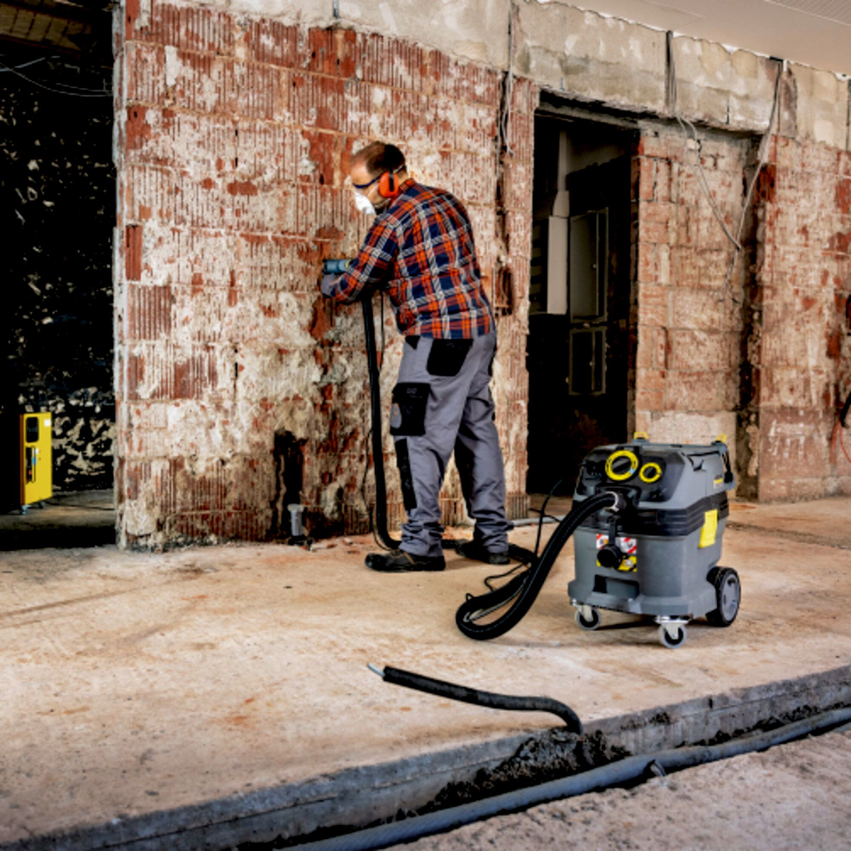 1.148-235.0 - Wet and Dry Vacuum Cleaner Kärcher NT 30/1 Tact Te M 1380W - Image 3