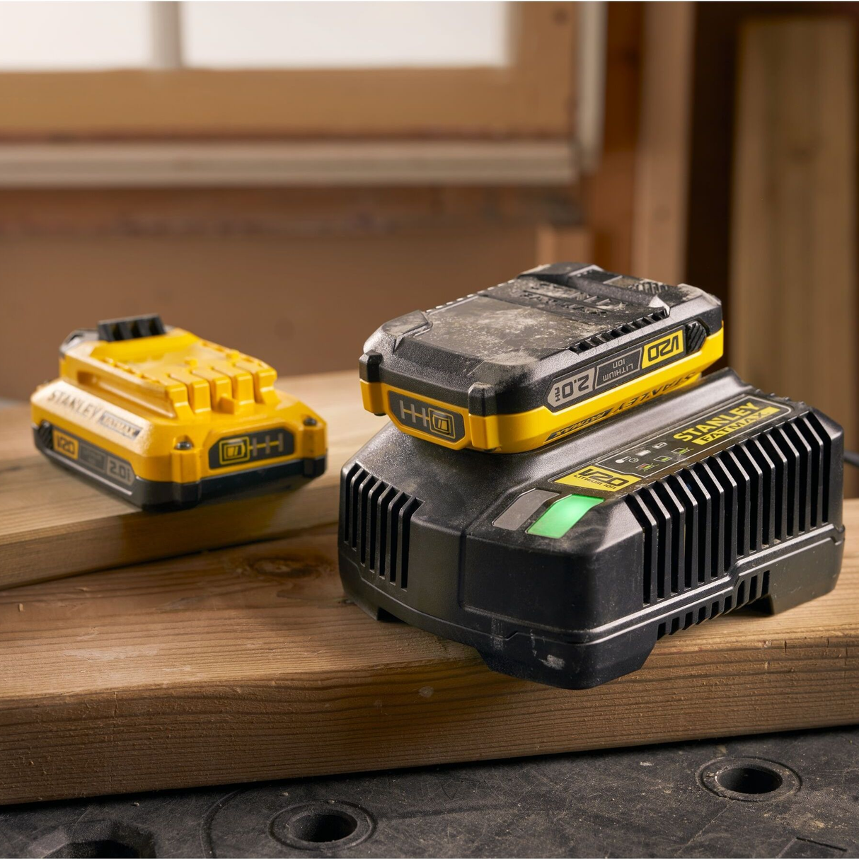SFMCB202-XJ - Battery Stanley FatMax V20 SFMCB202-XJ 18V 2Ah - Image 5