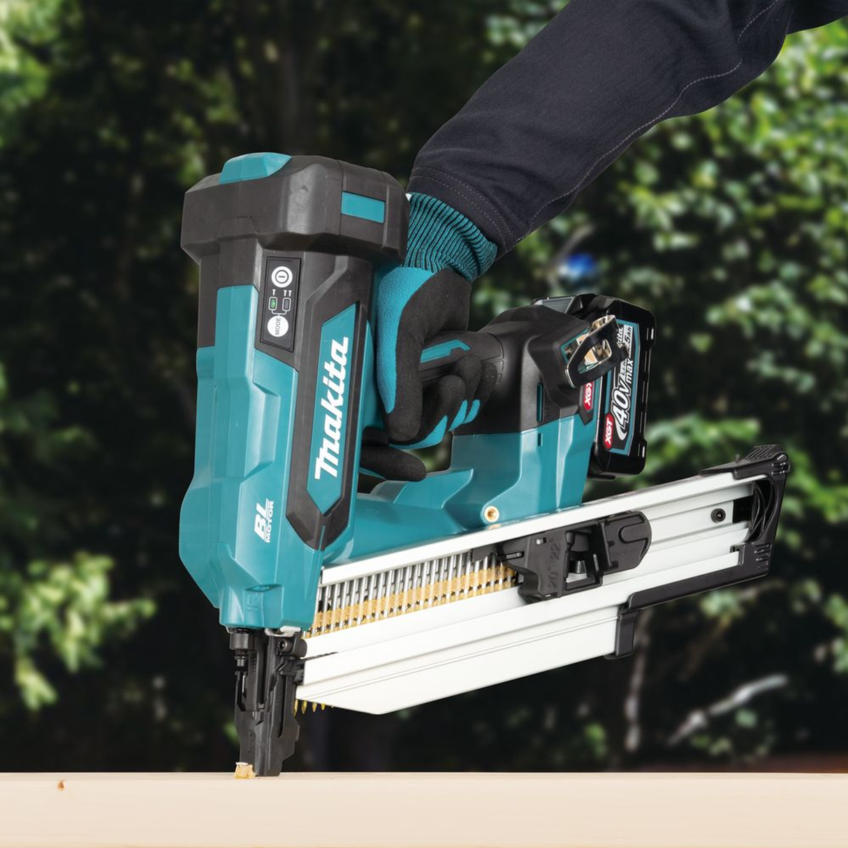 BN002GD201 - Nailer Makita BN002GD201 40V - Image 23