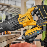 Sega Universale Dewalt DCS386H2T-QW 18V 5Ah Brushless